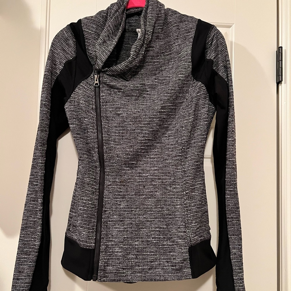 Lululemon wrap jacket RARE